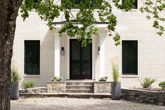 296-302 Stanford Road, Millbrook, NY 12545