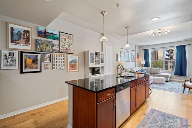 1975 N Grant Street 401, Denver, CO 80203