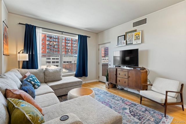 1975 N Grant Street 401, Denver, CO 80203