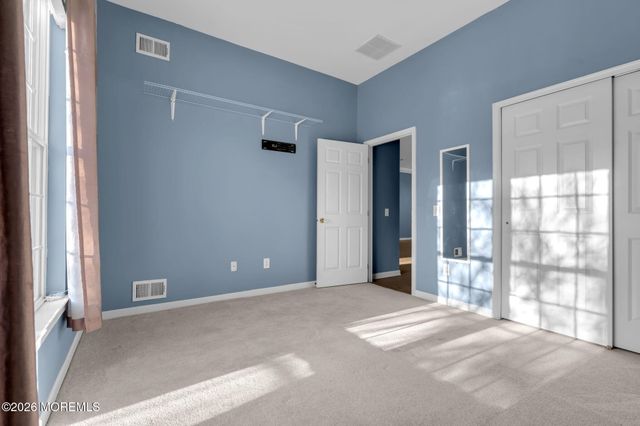 79 Oakmont Lane, Jackson, NJ 08527