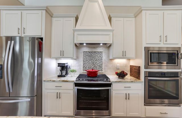 4562 Newport Loop E, Grove City, OH 43123