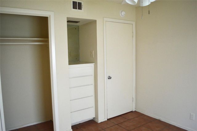 2610 Salado st ST 110, Austin, TX 78705