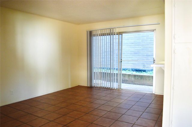 2610 Salado st ST 110, Austin, TX 78705