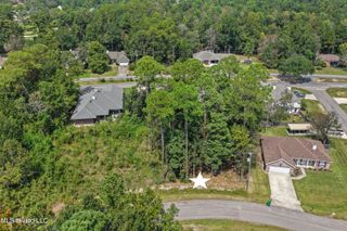 6727 Anoai Way, Diamondhead, MS 39525