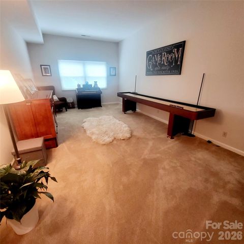 35 Cedarcliff Circle, Asheville, NC 28803