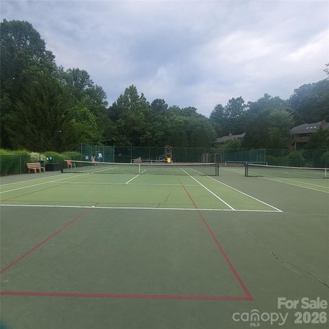 35 Cedarcliff Circle, Asheville, NC 28803