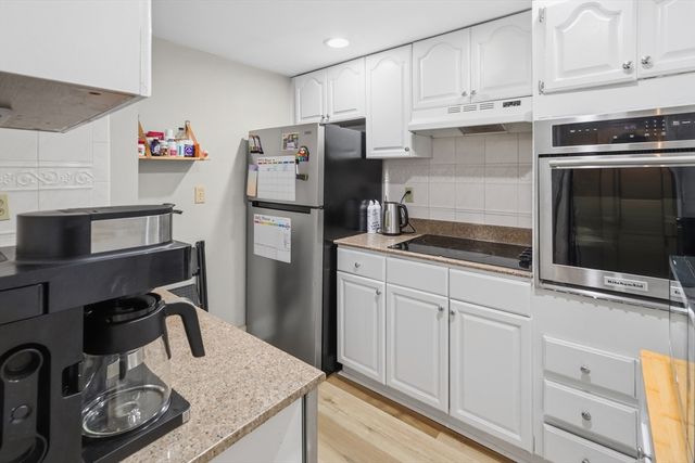 239 Commonwealth Ave 10, Boston, MA 02116