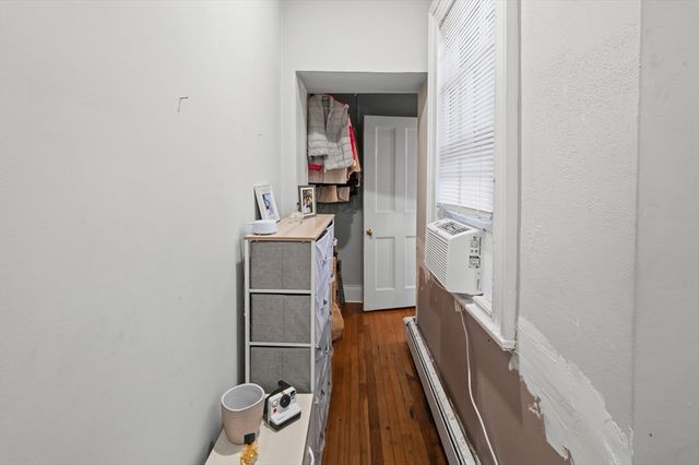 239 Commonwealth Ave 10, Boston, MA 02116