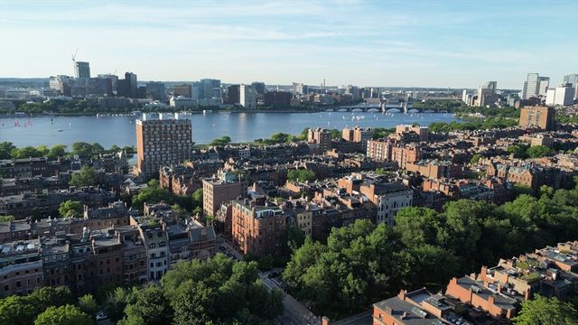 239 Commonwealth Ave 10, Boston, MA 02116