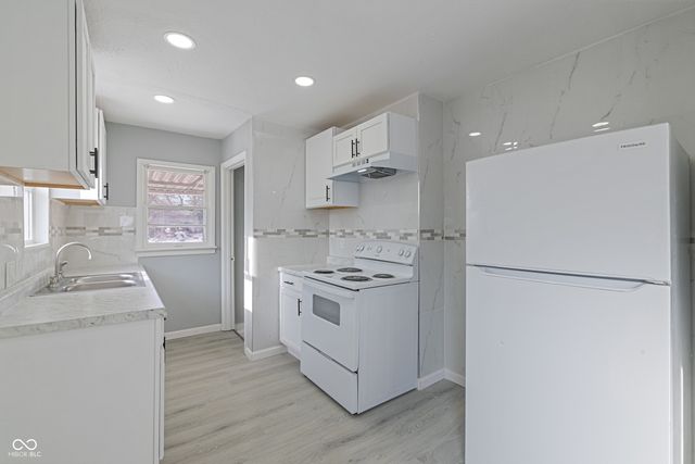 1142 Sharon Avenue, Indianapolis, IN 46222