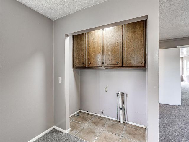 313 E Northrup Street, Midwest City, OK 73110
