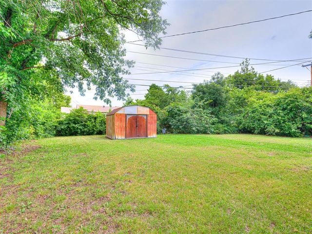 313 E Northrup Street, Midwest City, OK 73110