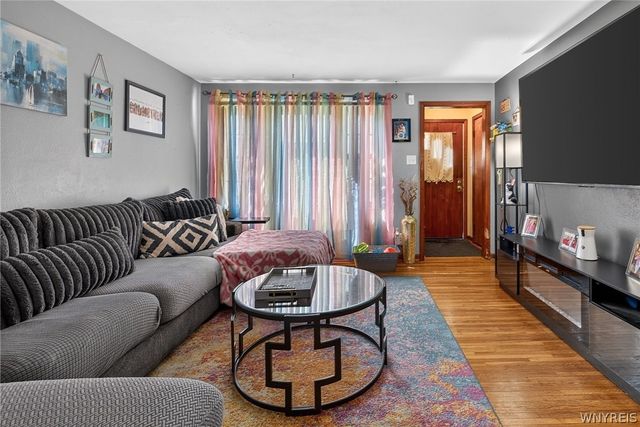 2482 Forest Avenue, Niagara Falls, NY 14301