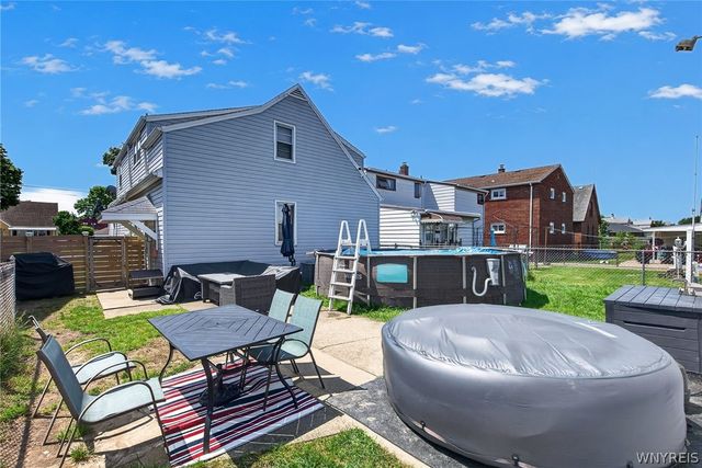 2482 Forest Avenue, Niagara Falls, NY 14301