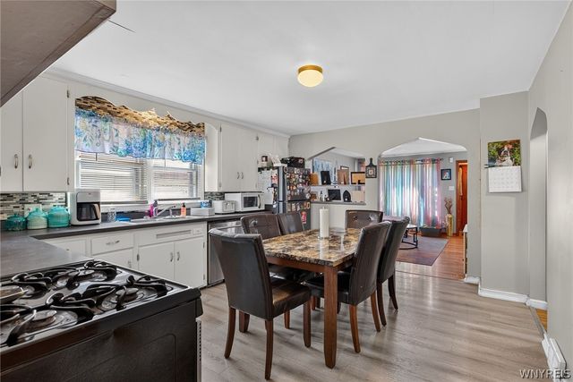2482 Forest Avenue, Niagara Falls, NY 14301