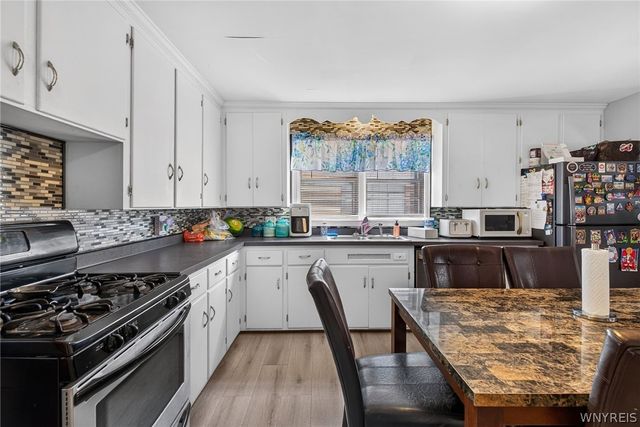 2482 Forest Avenue, Niagara Falls, NY 14301