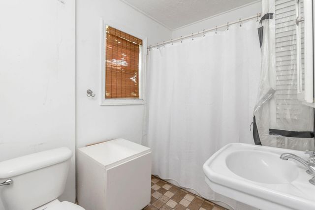 214 Conniston Road, West Palm Beach, FL 33405