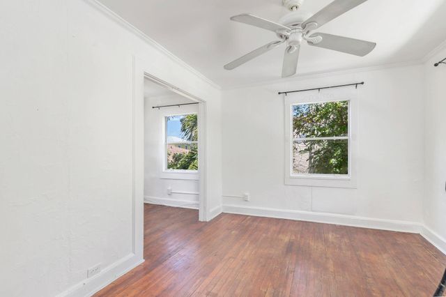214 Conniston Road, West Palm Beach, FL 33405