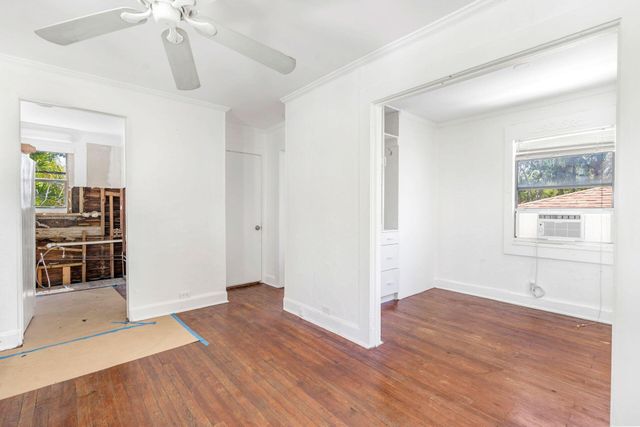 214 Conniston Road, West Palm Beach, FL 33405