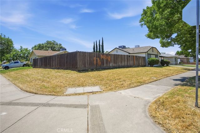 604 Seville Way, Merced, CA 95341