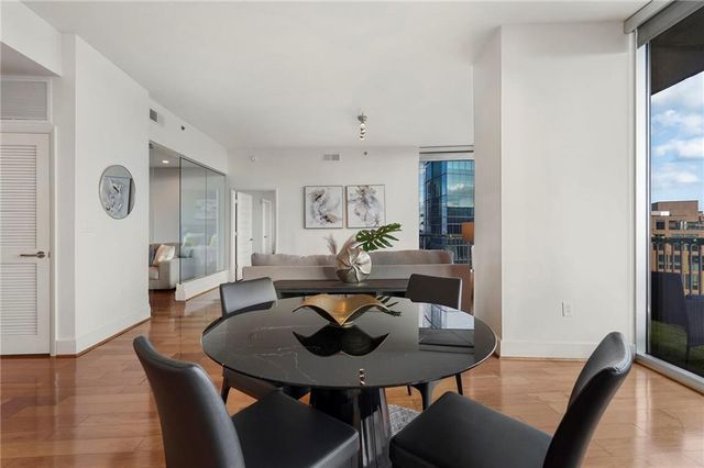 1080 Peachtree NE Street 3307, Atlanta, GA 30309