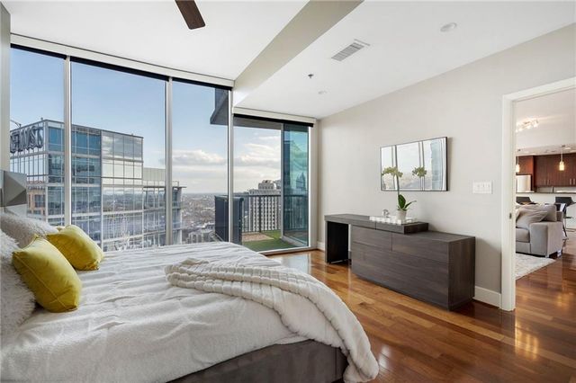 1080 Peachtree NE Street 3307, Atlanta, GA 30309