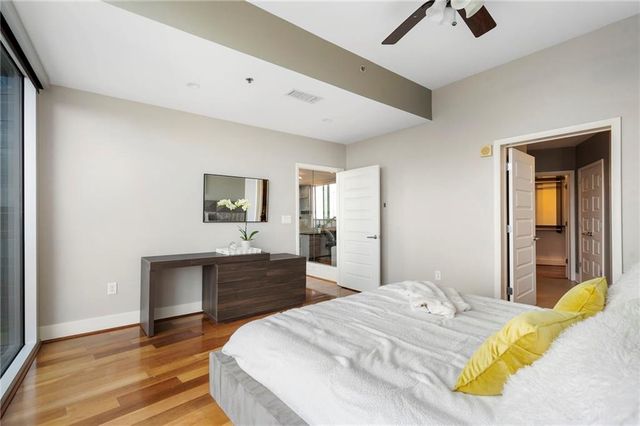 1080 Peachtree NE Street 3307, Atlanta, GA 30309