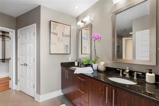 1080 Peachtree NE Street 3307, Atlanta, GA 30309