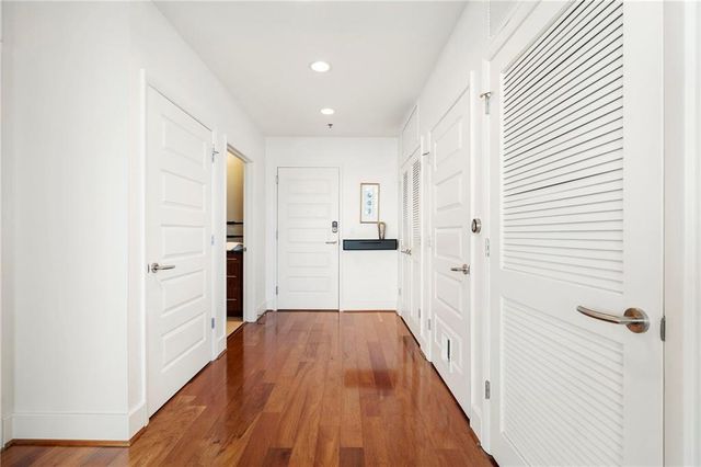 1080 Peachtree NE Street 3307, Atlanta, GA 30309