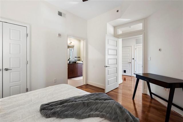 1080 Peachtree NE Street 3307, Atlanta, GA 30309