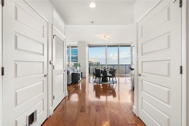 1080 Peachtree NE Street 3307, Atlanta, GA 30309