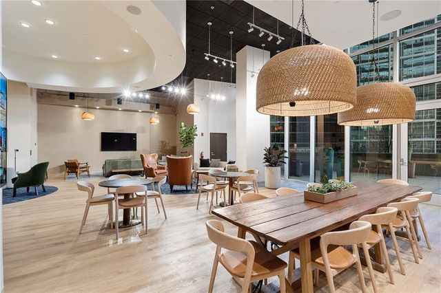 1080 Peachtree NE Street 3307, Atlanta, GA 30309