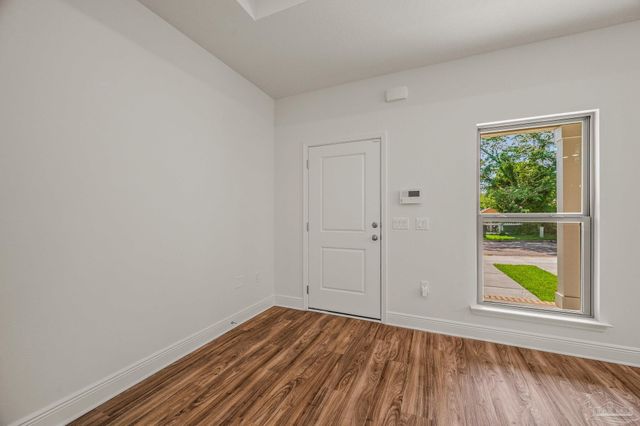 520 K St, Pensacola, FL 32501