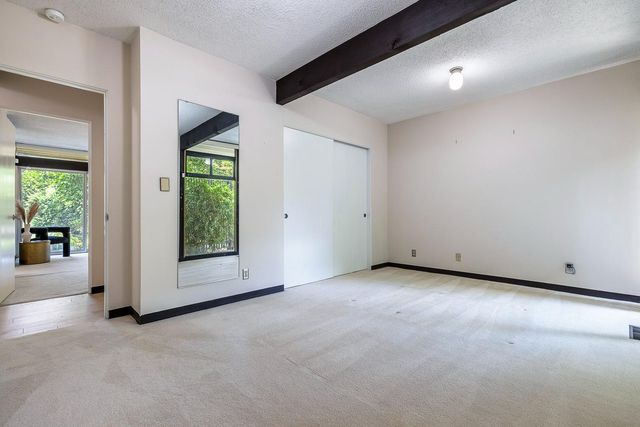 2530 W Wrenwood Avenue, Fresno, CA 93711
