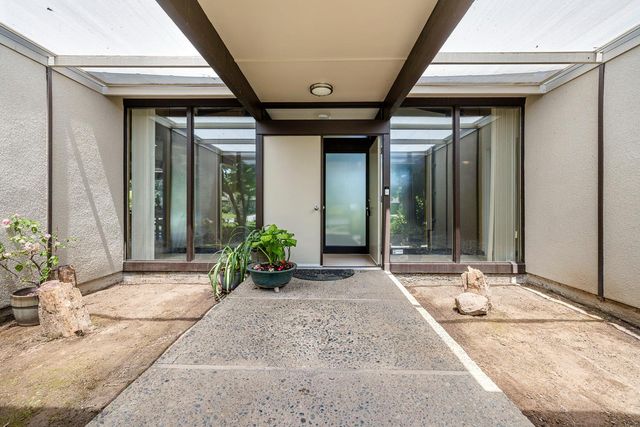 2530 W Wrenwood Avenue, Fresno, CA 93711