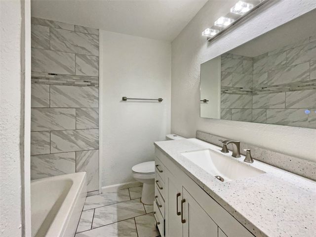 5716 Burton Avenue, Fort Worth, TX 76119