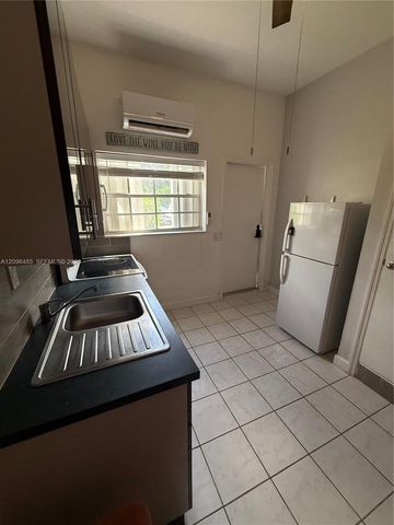 1105 NE 119th Street A, Biscayne Park, FL 33161