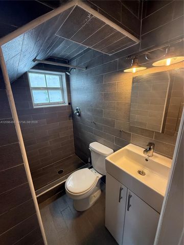 1105 NE 119th Street A, Biscayne Park, FL 33161