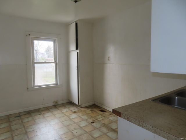 1911 S Scott Street, South Bend, IN 46613
