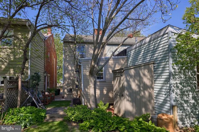 254 E LEMON ST, Lancaster, PA 17602