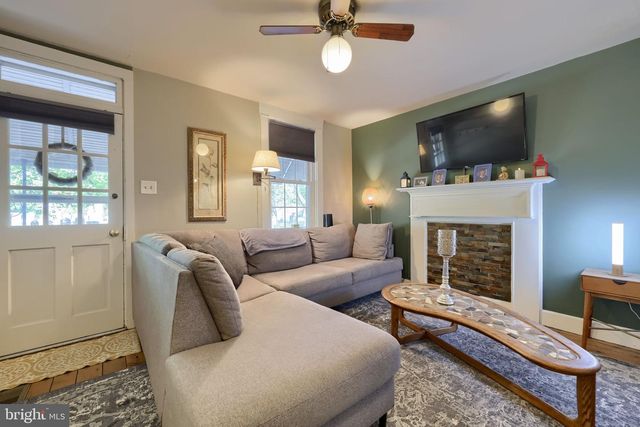 254 E LEMON ST, Lancaster, PA 17602