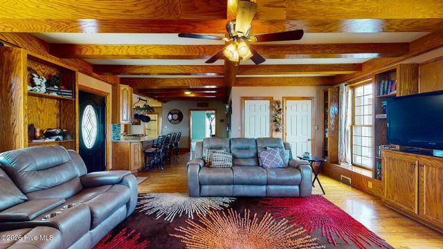 116 E Jones Street, Trenton, NC 28585