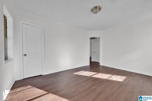 2 WASHINGTON SQUARE, Tuscaloosa, AL 35401