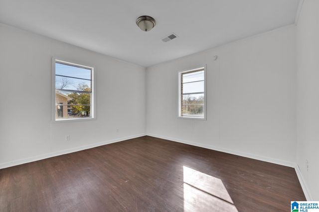 2 WASHINGTON SQUARE, Tuscaloosa, AL 35401