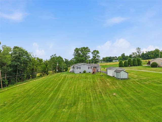 853 McElhaney Rd, Freedom, PA 15042