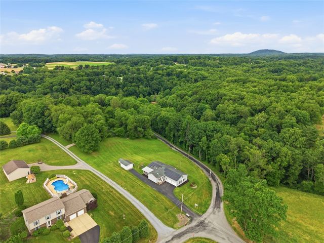 853 McElhaney Rd, Freedom, PA 15042