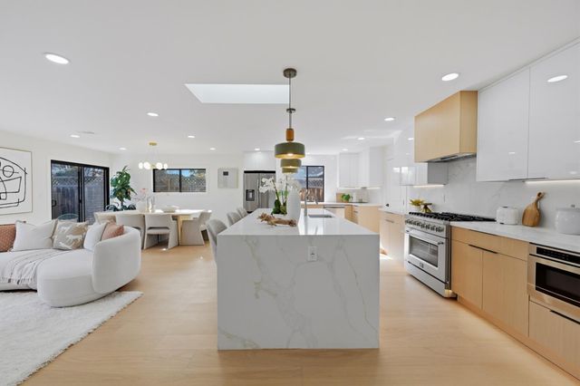 240 Victor Avenue, Campbell, CA 95008