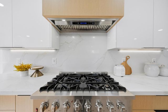 240 Victor Avenue, Campbell, CA 95008