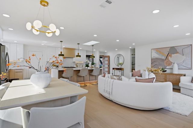 240 Victor Avenue, Campbell, CA 95008