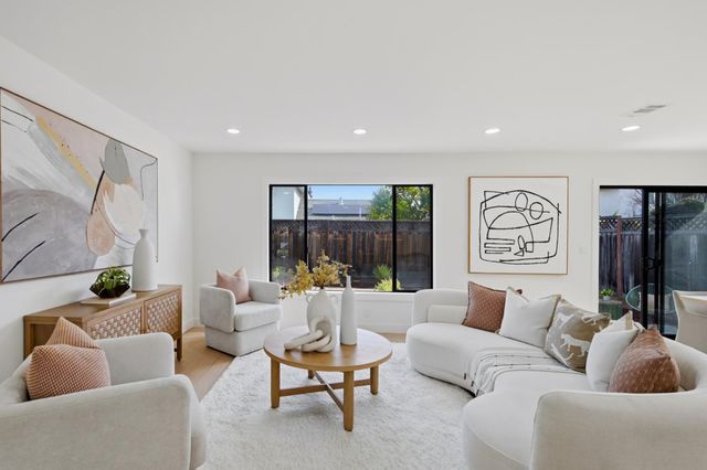 240 Victor Avenue, Campbell, CA 95008